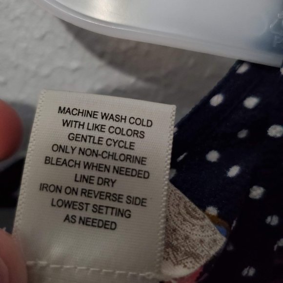 Altar'd State Navy Polka Dot Floral Shorts Romper, M - Picture 7 of 9